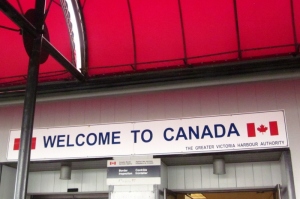 Welcome sign at the Victoria port. Photo by P. Rickrode September 2014.