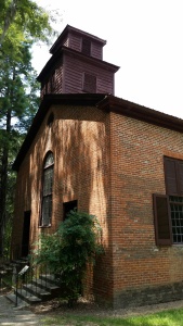 Rocky Springs church, circa 1700 something. Photo by P. Rickrode, August 2015